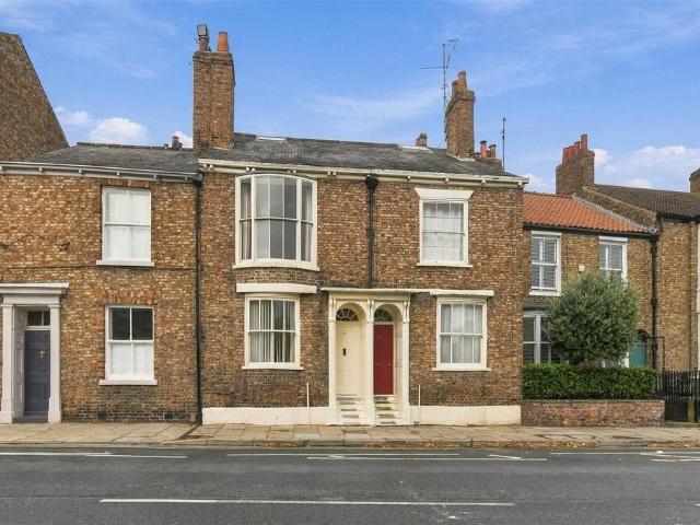 House for sale in The Groves, High Field