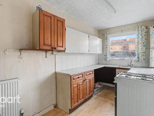 House for sale in Crewton, East Midlands