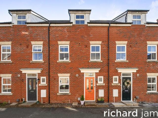 House for sale in Redhouse, Abbey Mead
