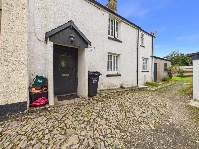 House for sale in Kilkhampton, Cornwall