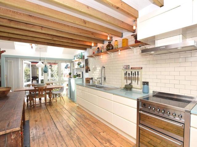 House for sale in Old Kent Road, Greater London