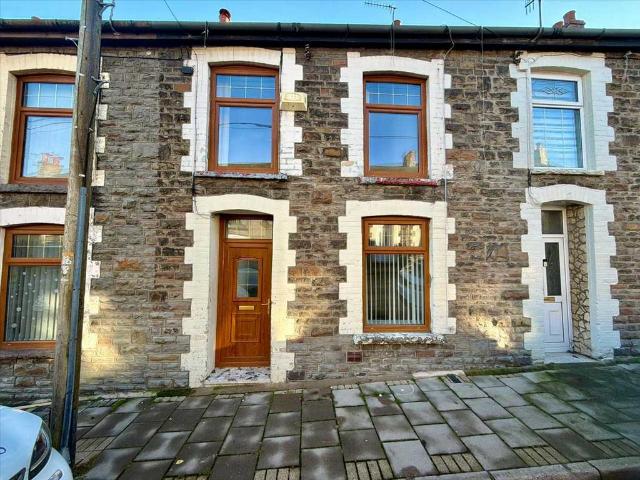 House for sale in Cymmer, Wales