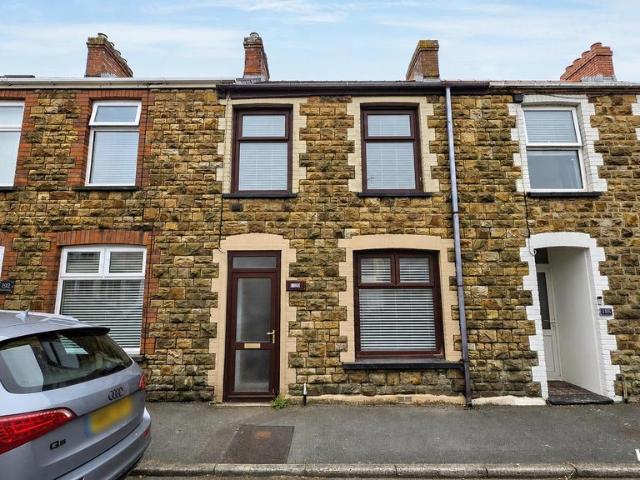 House for sale in Milford Haven, Wales