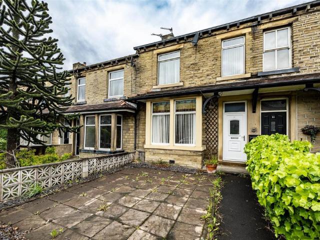 House for sale in Hove Edge, Hipperholme