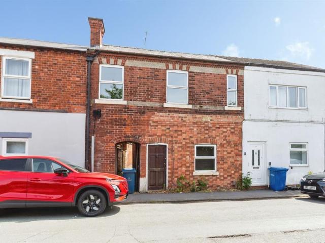 House for sale in Baswich, Staffordshire