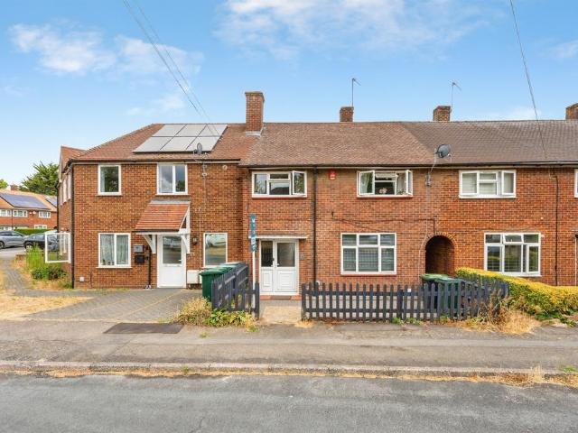 House for sale in Watford Rural, Batchworth