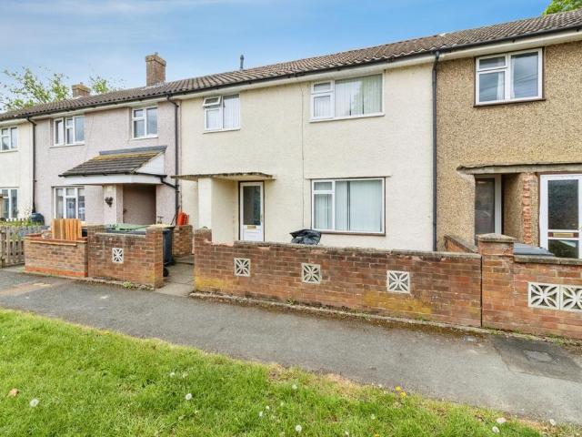 House for sale in Goldington, Bedford