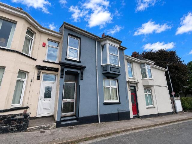 House for sale in Pennycomequick, Mount Wise