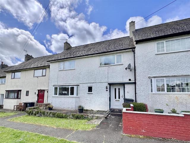 House for sale in Trofarth, Wales