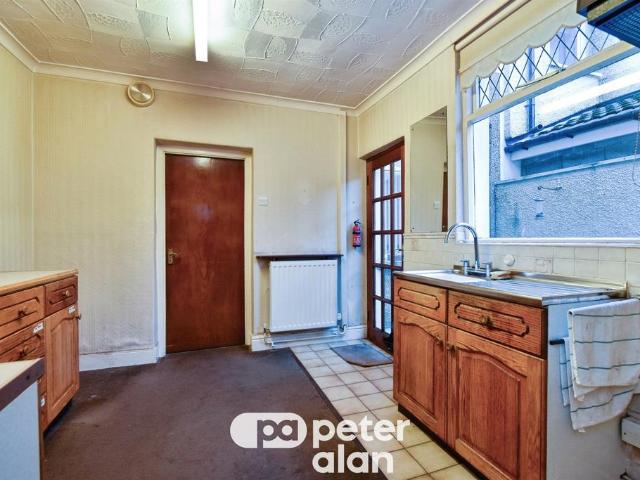 House for sale in Mountain Ash East, Ynysboeth