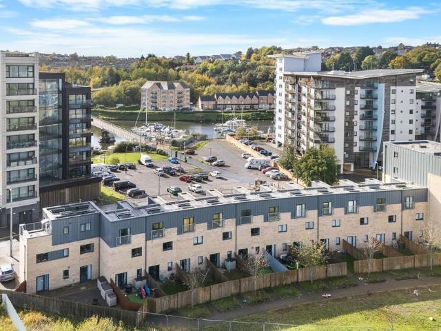 House for sale in Cardiff International Sports Village, Falcon Lodge