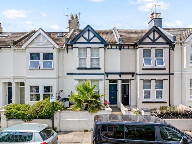 House for sale in Queen's Park, Brighton & Hove