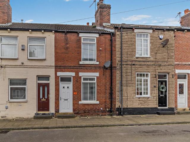 House for sale in Glasshoughton, Castleford