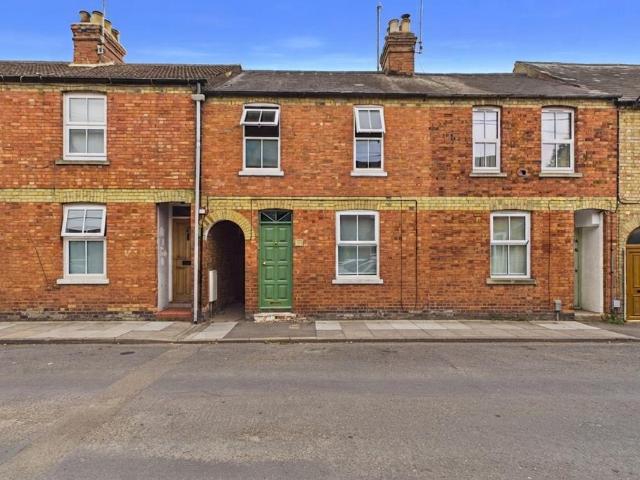 House for sale in Oundle