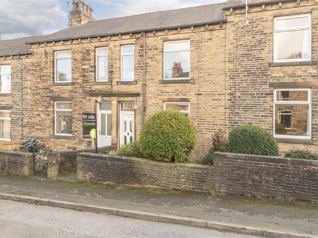 House for sale in Elland, West Yorkshire