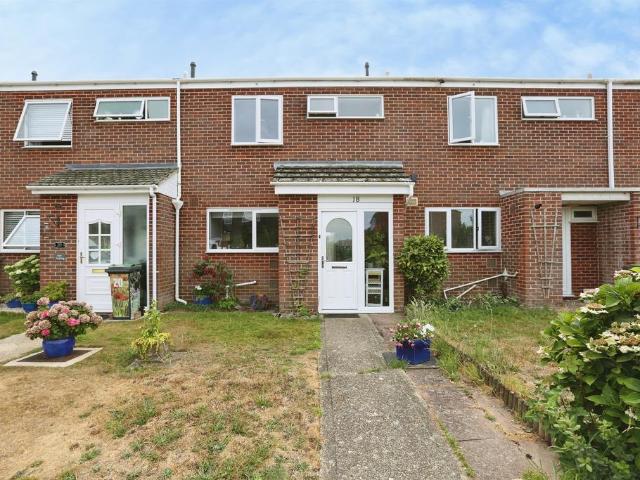 House for sale in Clayhall, Middlecroft
