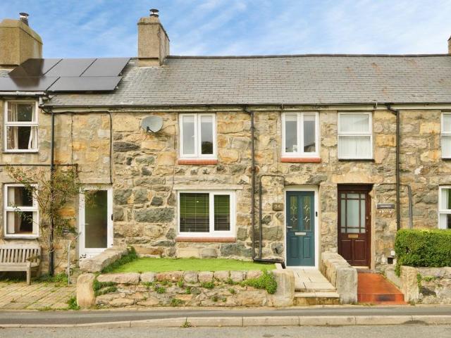 House for sale in Clynnog & Trefor, Llanaelhaearn