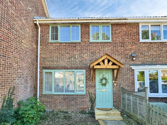 House for sale in West Overton