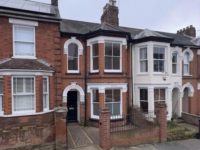 House for sale in Key Street, Suffolk