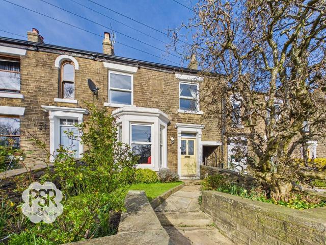 House for sale in Little Hayfield, High Peak