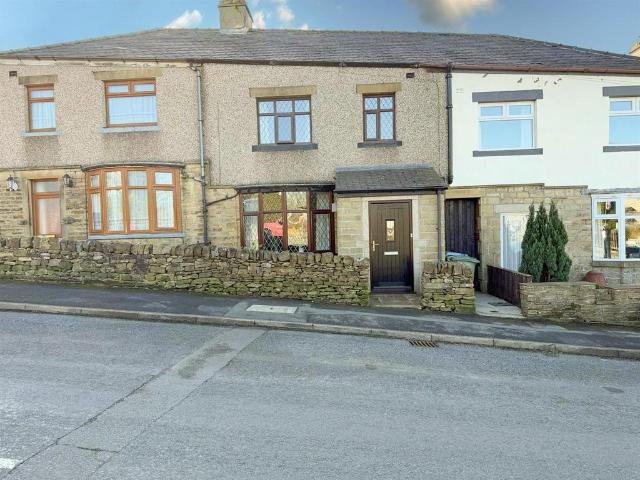House for sale in Greatwood, Skipton
