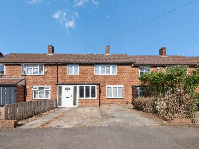 House for sale in London Borough of Ealing, Greater London