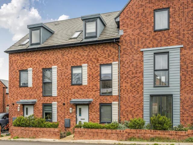 House for sale in Yate Rocks, Yate