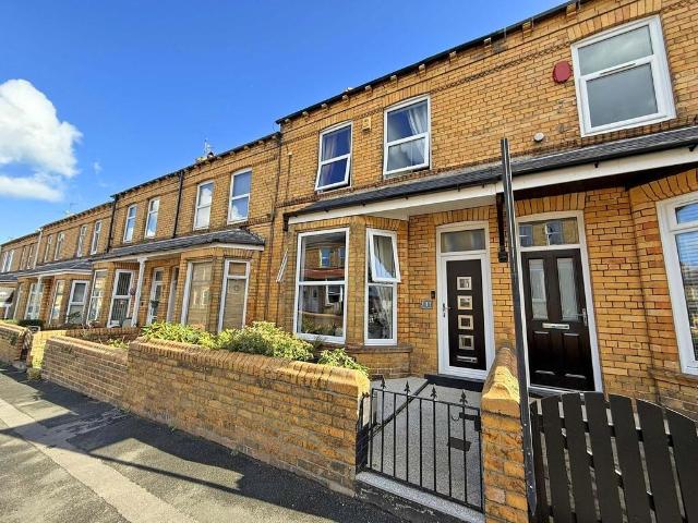 House for sale in Scalby Mills, Scarborough
