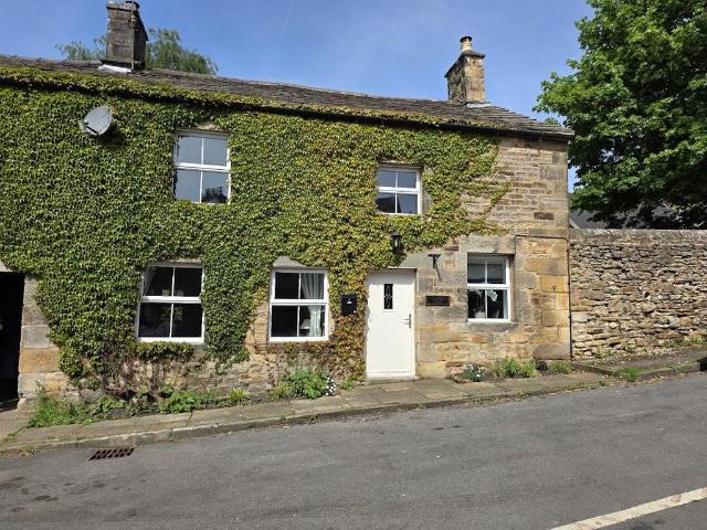 House for sale in Kingsley Moor, Staffordshire