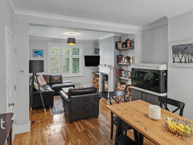 House for sale in Kennington Lees, Bridgefield