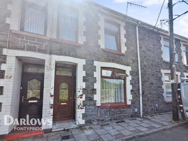 House for sale in Miskin, Wales