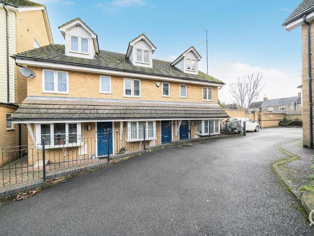 House for sale in Regent Quay, Oad Street