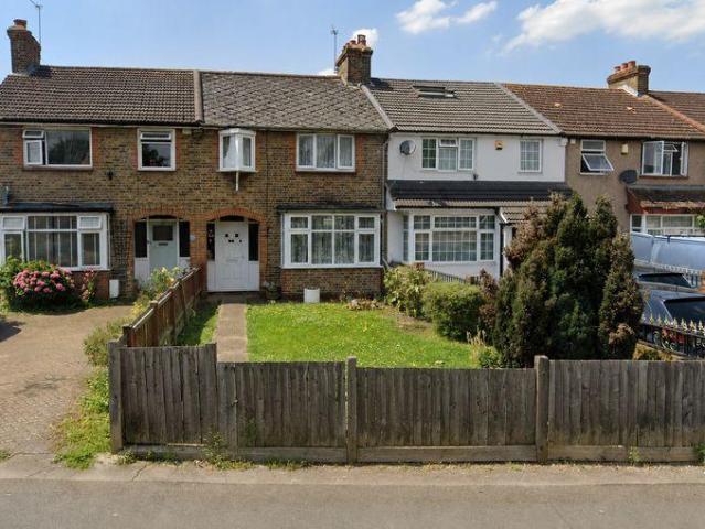 House for sale in Yeading, Greater London