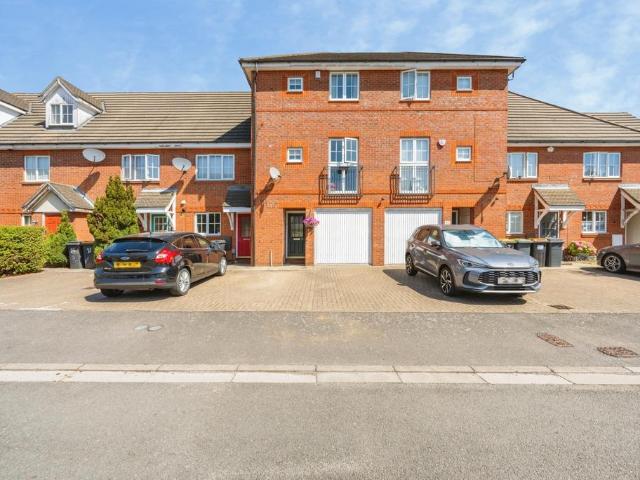 House for sale in Cauldwell, Bedford