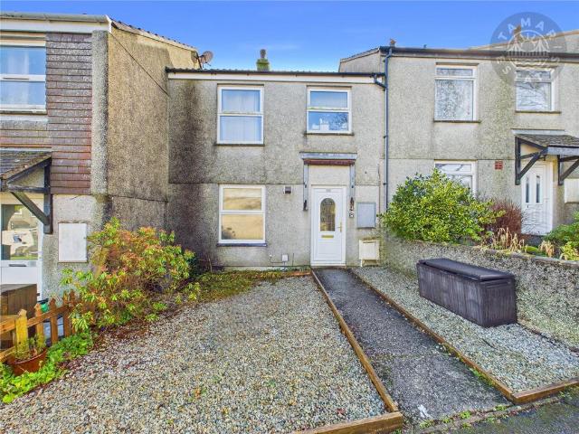 House for sale in Lamellion, Cornwall