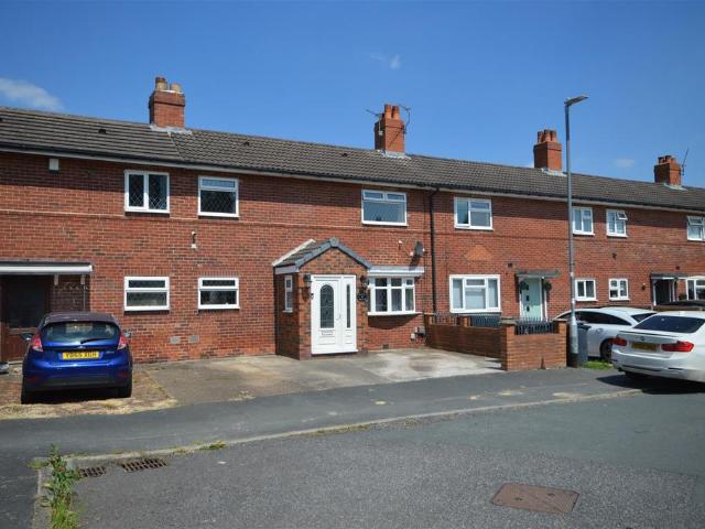 House for sale in Allerton Bywater, West Yorkshire