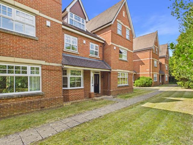 House for sale in Farnham Common, Buckinghamshire