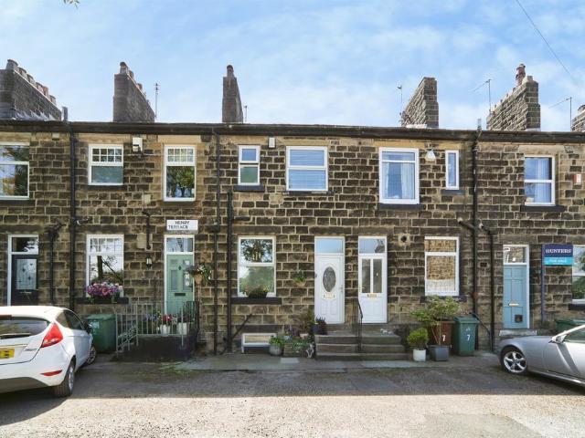 House for sale in Westfield, Guiseley