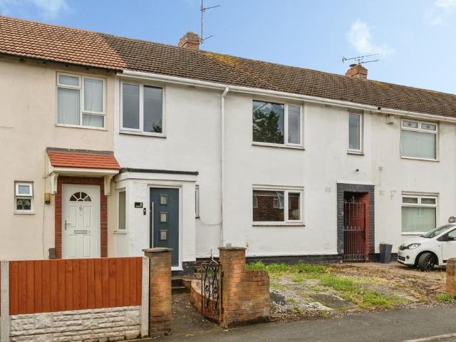 House for sale in Rossmore, Cheshire