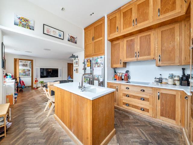House for sale in Royal Borough of Greenwich, Greater London