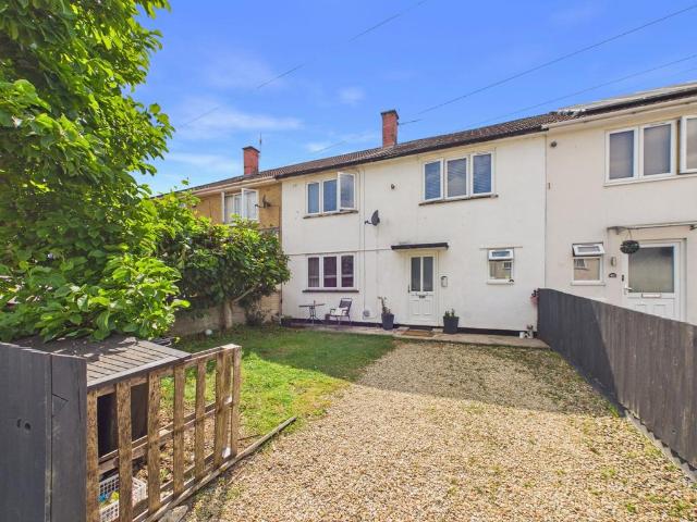 House for sale in Feckenham, City Of Bristol