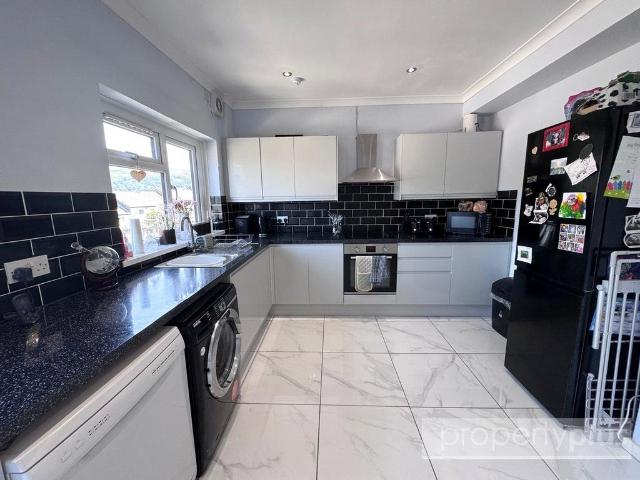 House for sale in Ystrad, Gelli