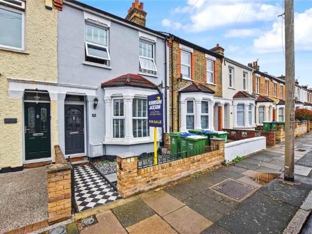 House for sale in Crook Log, Welling