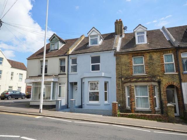 House for sale in Folkestone