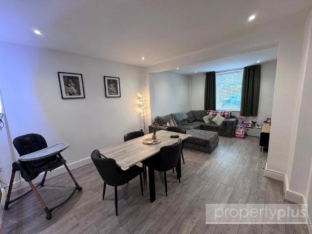 House for sale in Ystrad, Gelli