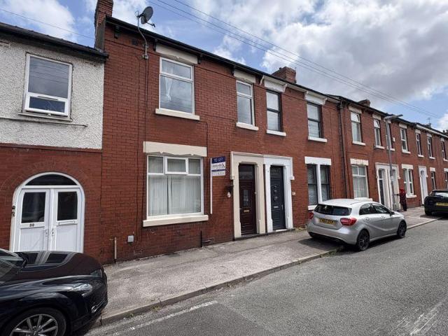 House for sale in Plungington, Higher Bartle