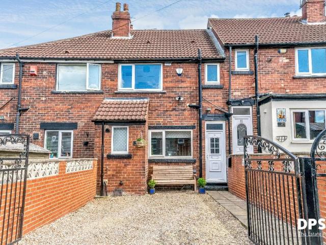 House for sale in Tingley, West Yorkshire