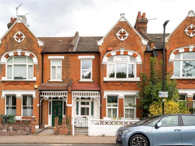House for sale in Streatham, Greater London