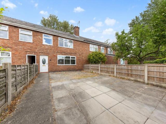 House for sale in Woolston, Warrington