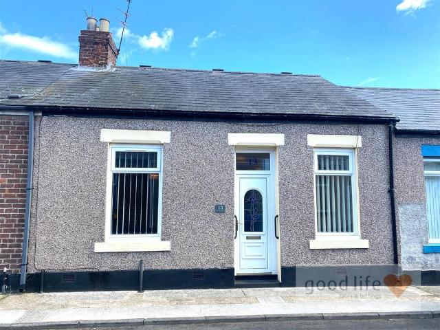 House for sale in Pallion, Tyne And Wear